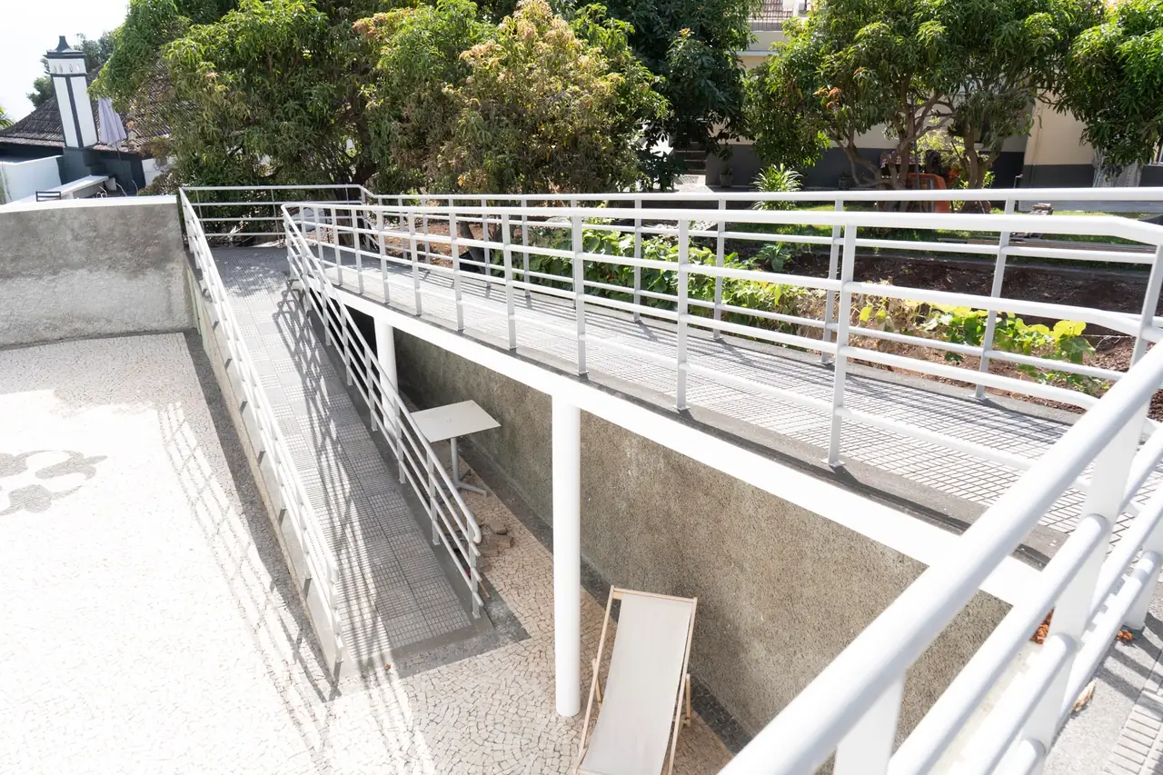 Step-free ramp and terrace access to the accessible bedroom, Villa Crossdeira