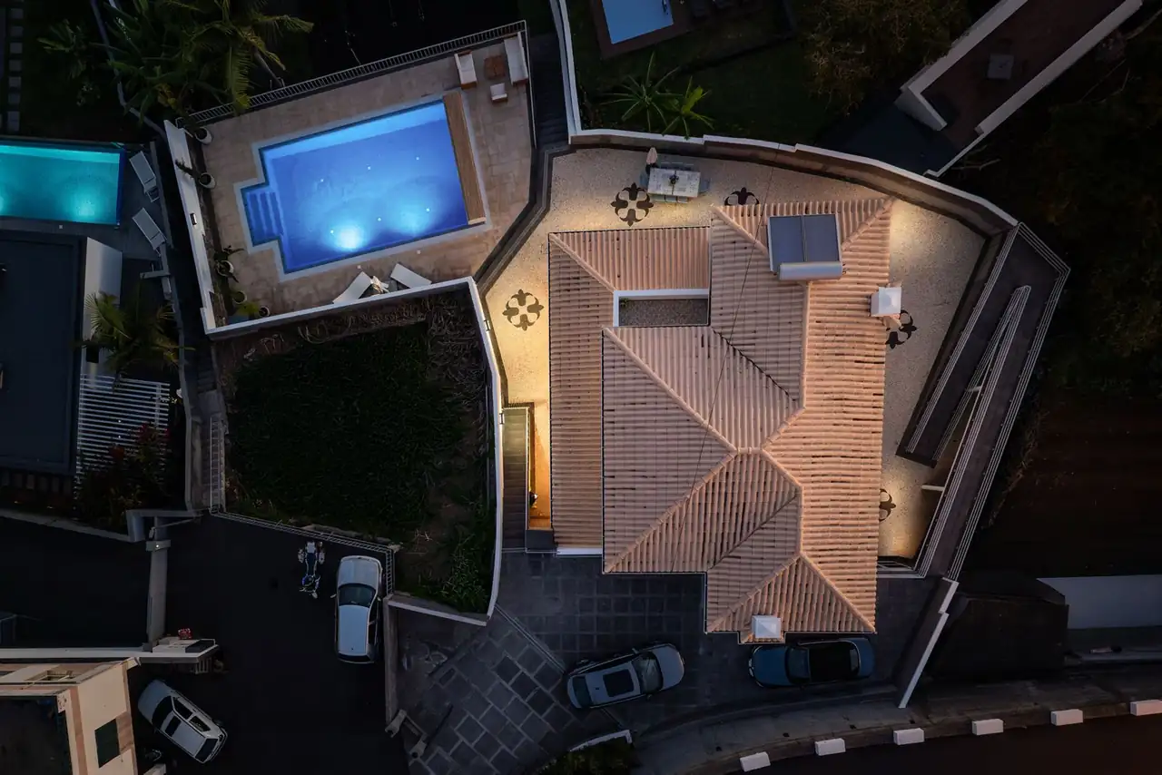 Aerial view of Villa Crossdeira with private pool, Arco da Calheta, Madeira