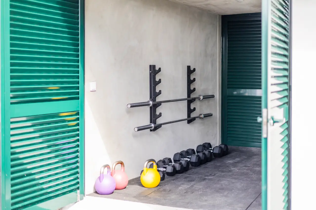 Indoor gym with barbell storage, dumbbells and kettlebells, Villa Crossdeira